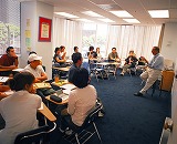 http://www.ryugaku.co.jp/center/osaka/assets_c/2011/07/USCA667_1_LA_Classroom-thumb-200x162-1130.jpg