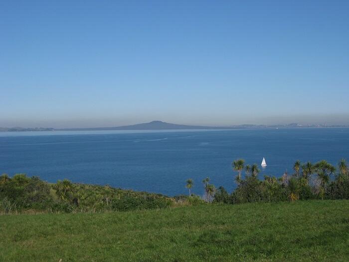 ランギトト島