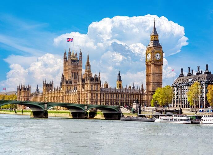 イギリスのワーキングホリデー(YMS)の費用は?ビザ取得や生活費を解説