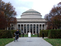 massachusetts institute of technology マサチューセッツ工科大学