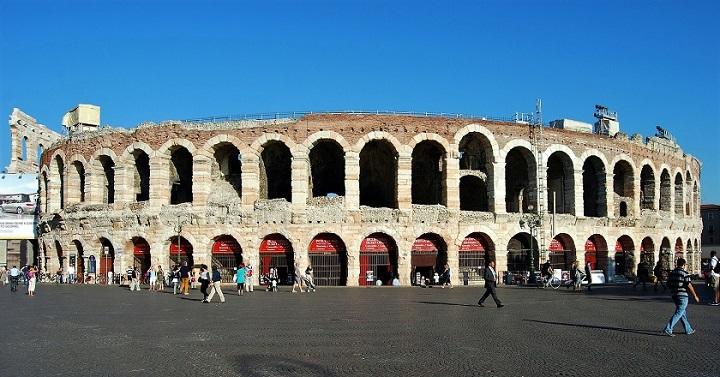 verona_arena_720.jpg